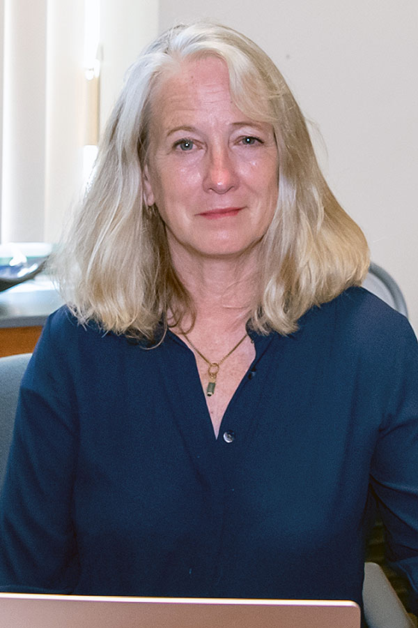 Dr. Cynthia Richards
