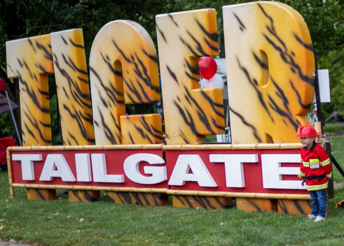 Homecoming Sign
