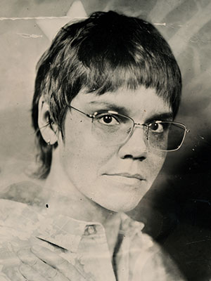 Elena Dahl