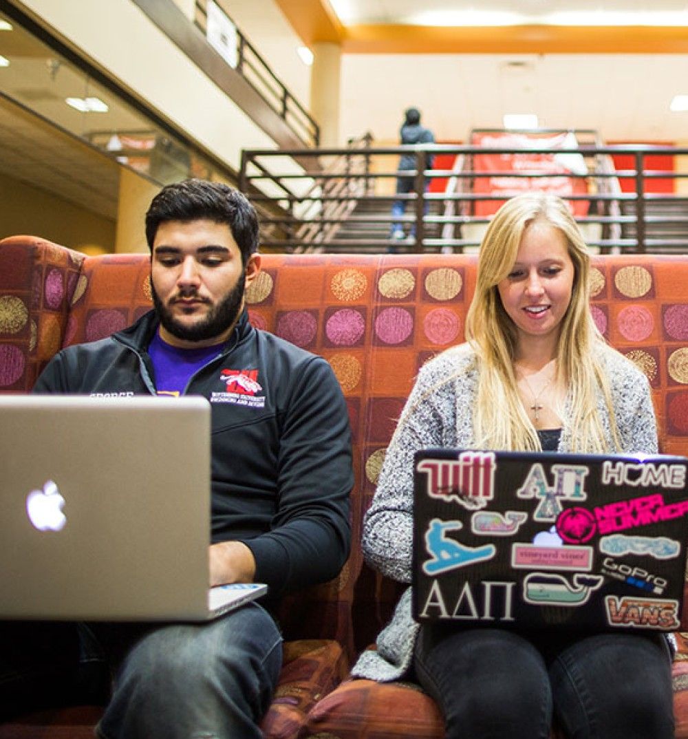 Wittenberg University Students on Computers