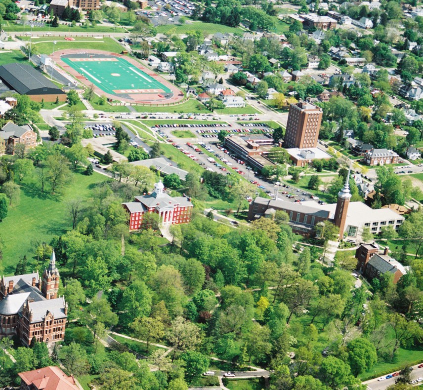 Standing Tall Wittenberg University