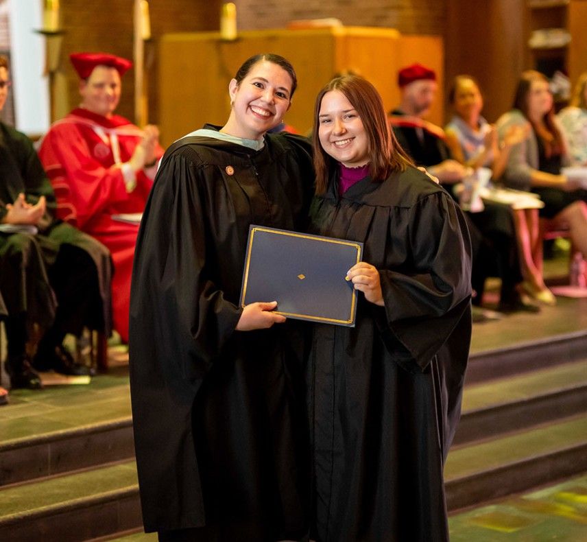 Rachel Scherzer and Amanda Kot at Wittenberg University Honors Convocation 2023
