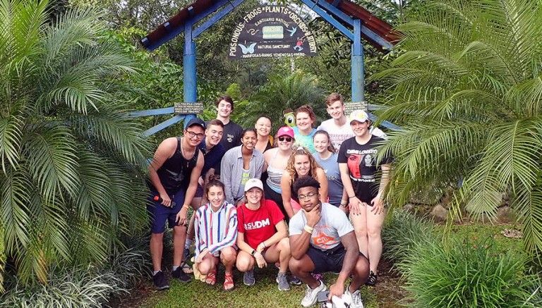 Wittenberg Students in Costa Rica