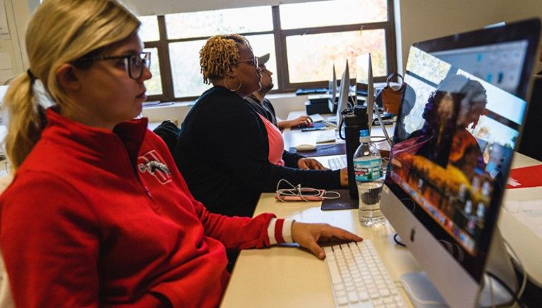 Wittenberg Students At Computers