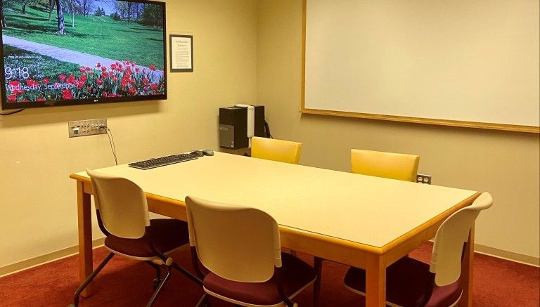 Study Room with collaboration station
