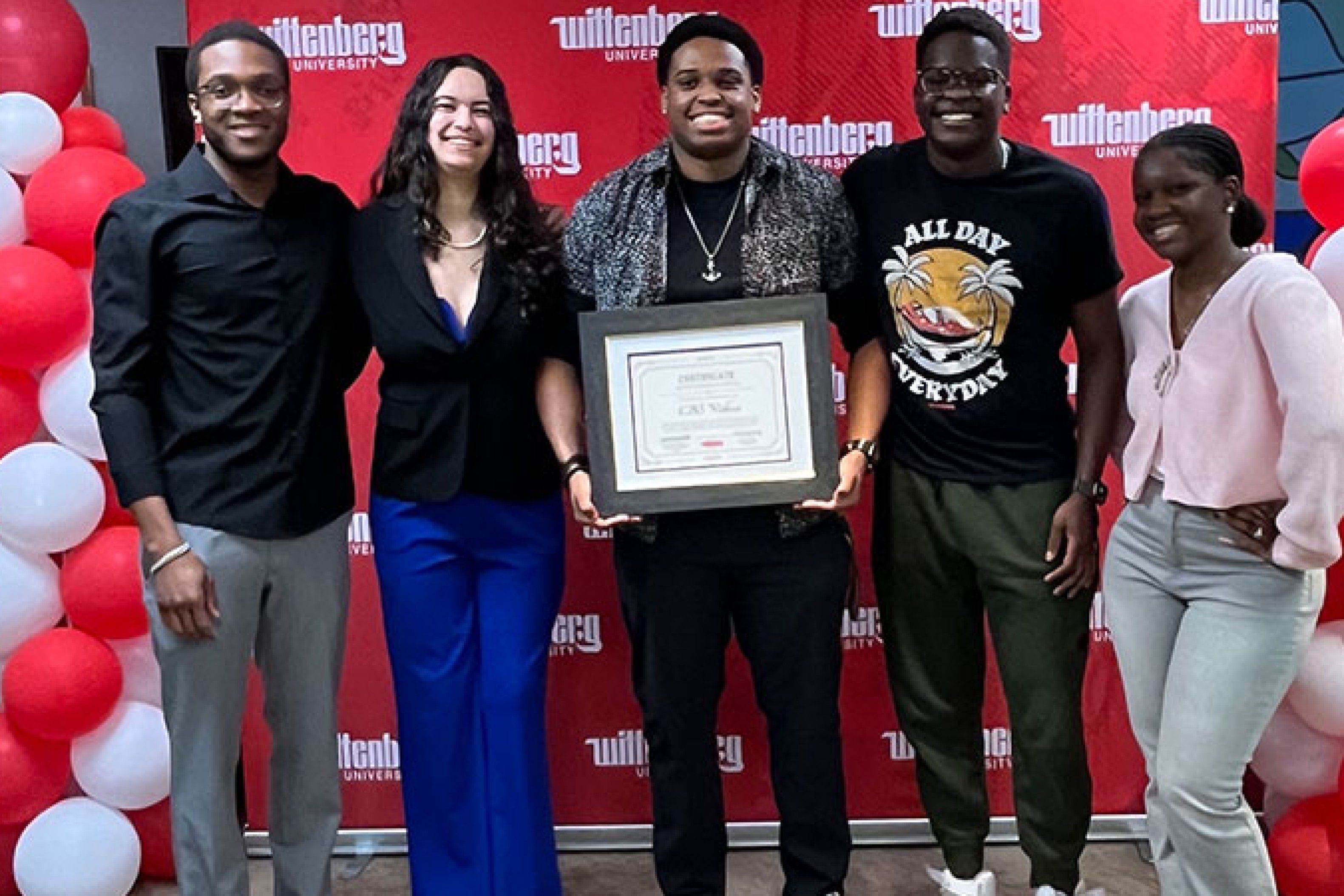 2025 Student Leadership Awards Announced 2025 Student Leadership Awards Announced