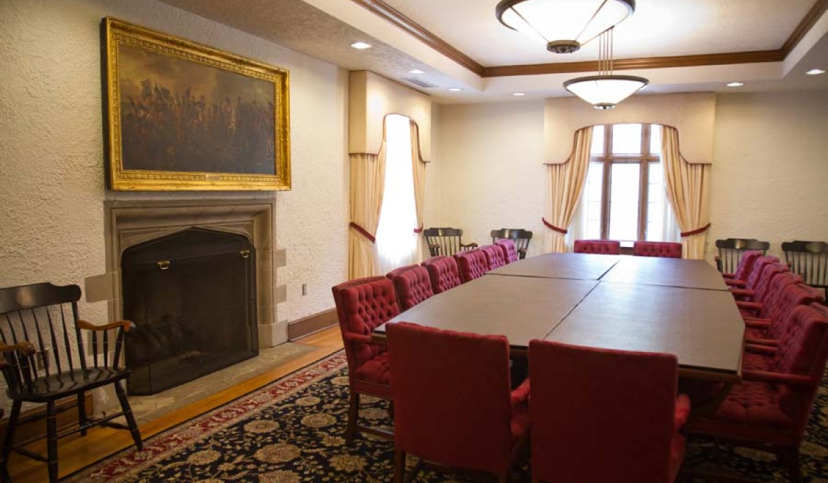 Bayley Alumni House Board Room