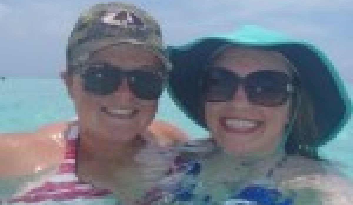 Hannah and Dani Bahamas 2012