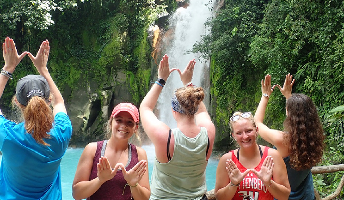 Students in Costa Rica