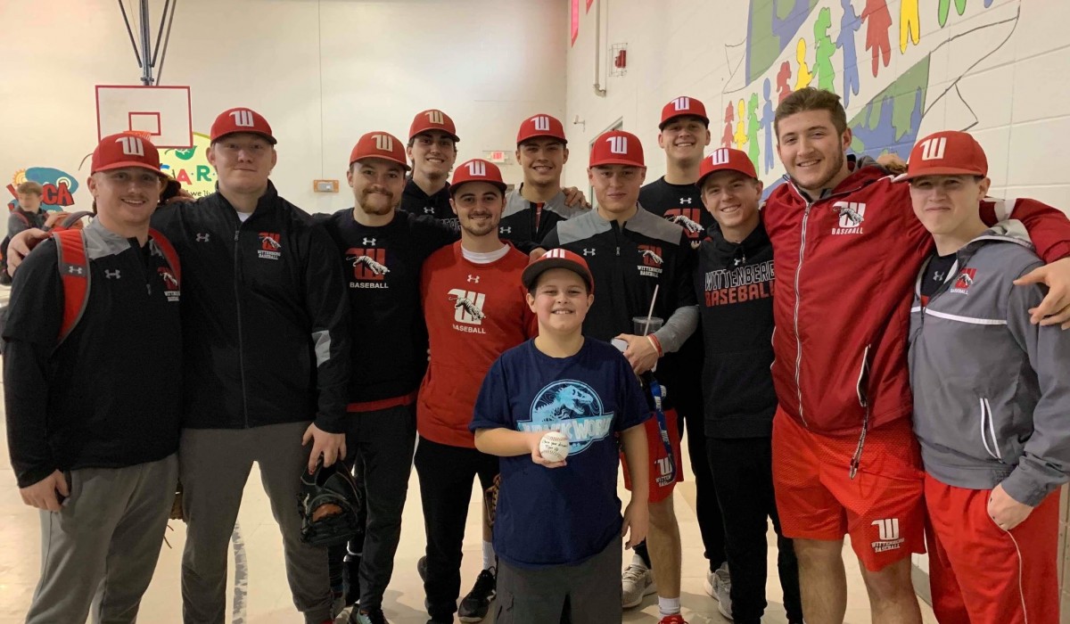 Wittenberg baseball working with children at the Springfield YMCA 