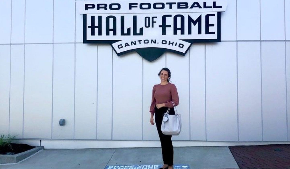 Katie Hiestand ’22 at the Pro Football Hall of Fame 