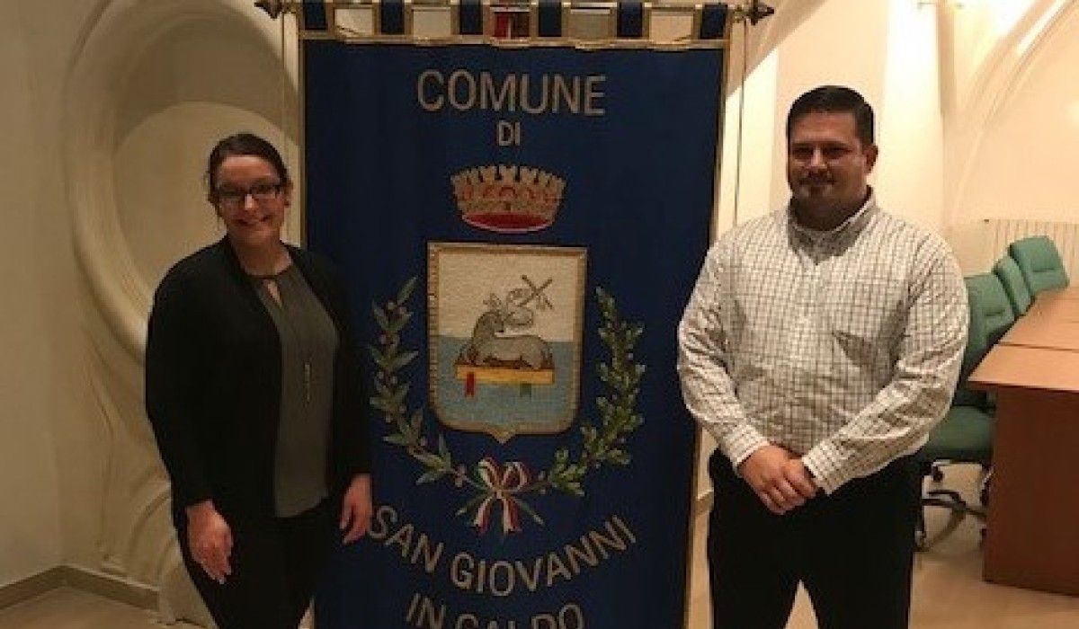 Bethany Schlater ’04 and Mike De Massimo ’99, honorary citizens of San Giovanni in Galdo, Molise, Italy