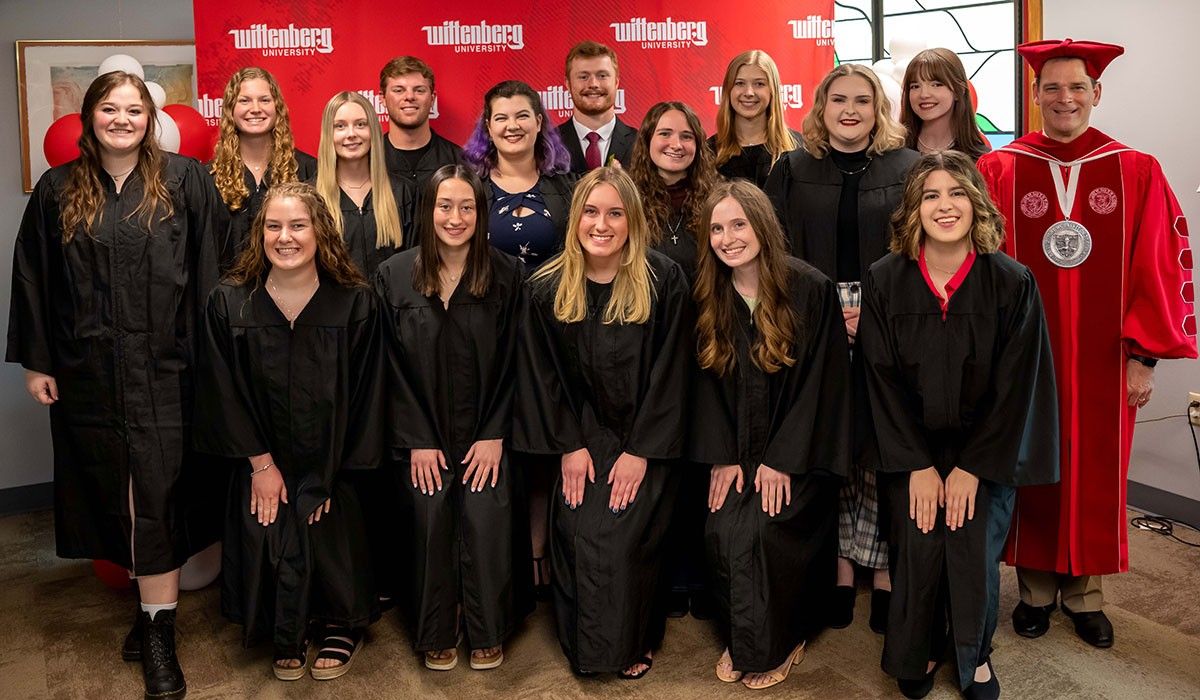 Wittenberg University Students and President Frandsen at Honors Convocation 2024