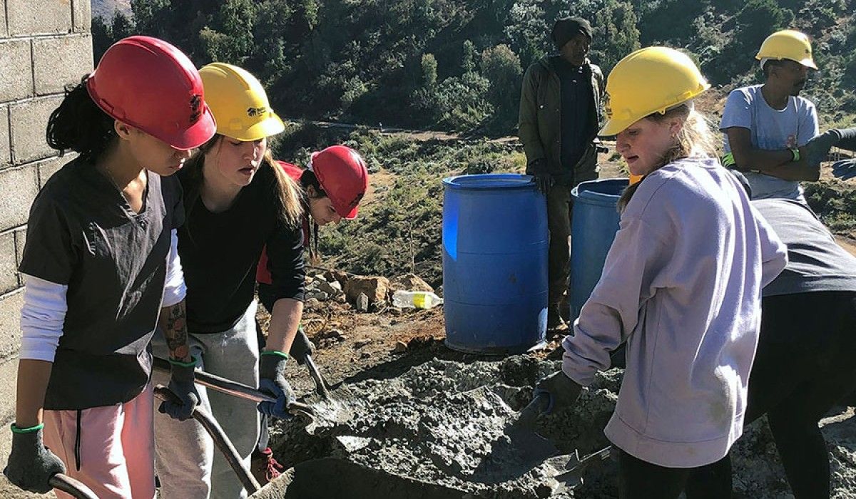Wittenberg Students in Lesotho