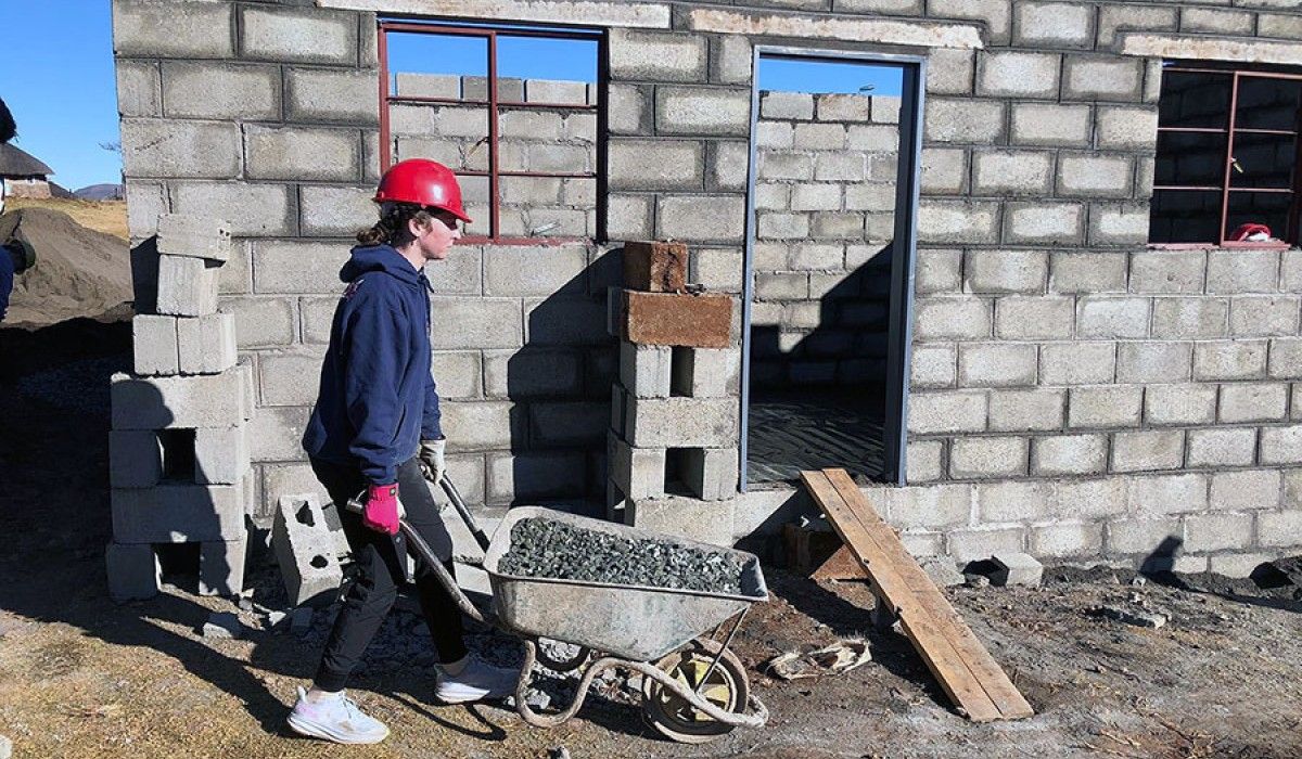 Wittenberg Students in Lesotho