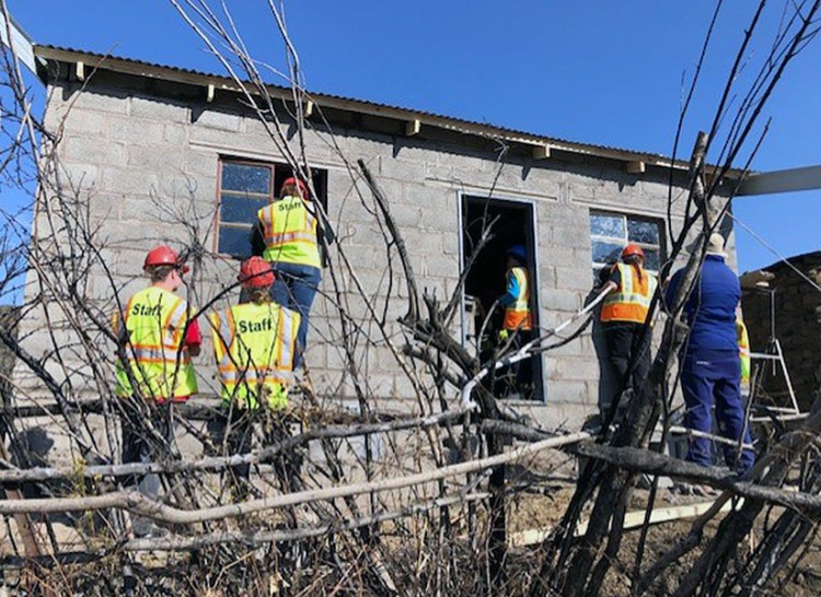 Wittenberg Students At Work in Lesotho