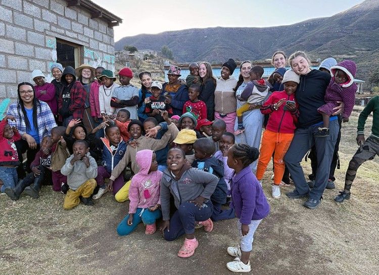 Wittenberg Students in Lesotho