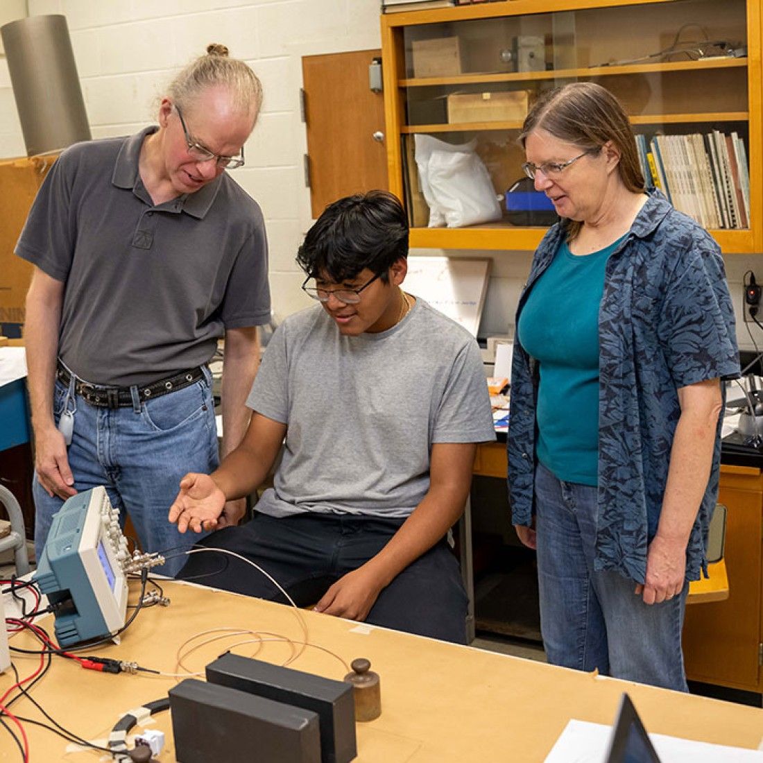 Wittenberg Physics Faculty and Students